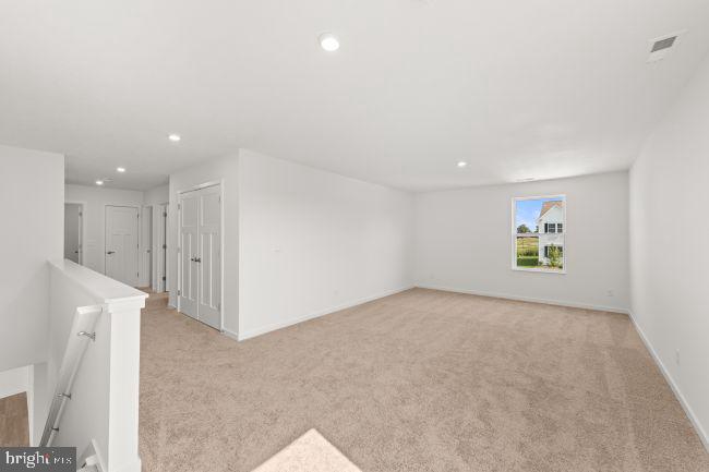 SOUTH BROOK - Residential