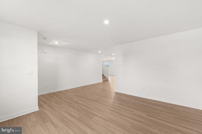 SOUTH BROOK - Residential