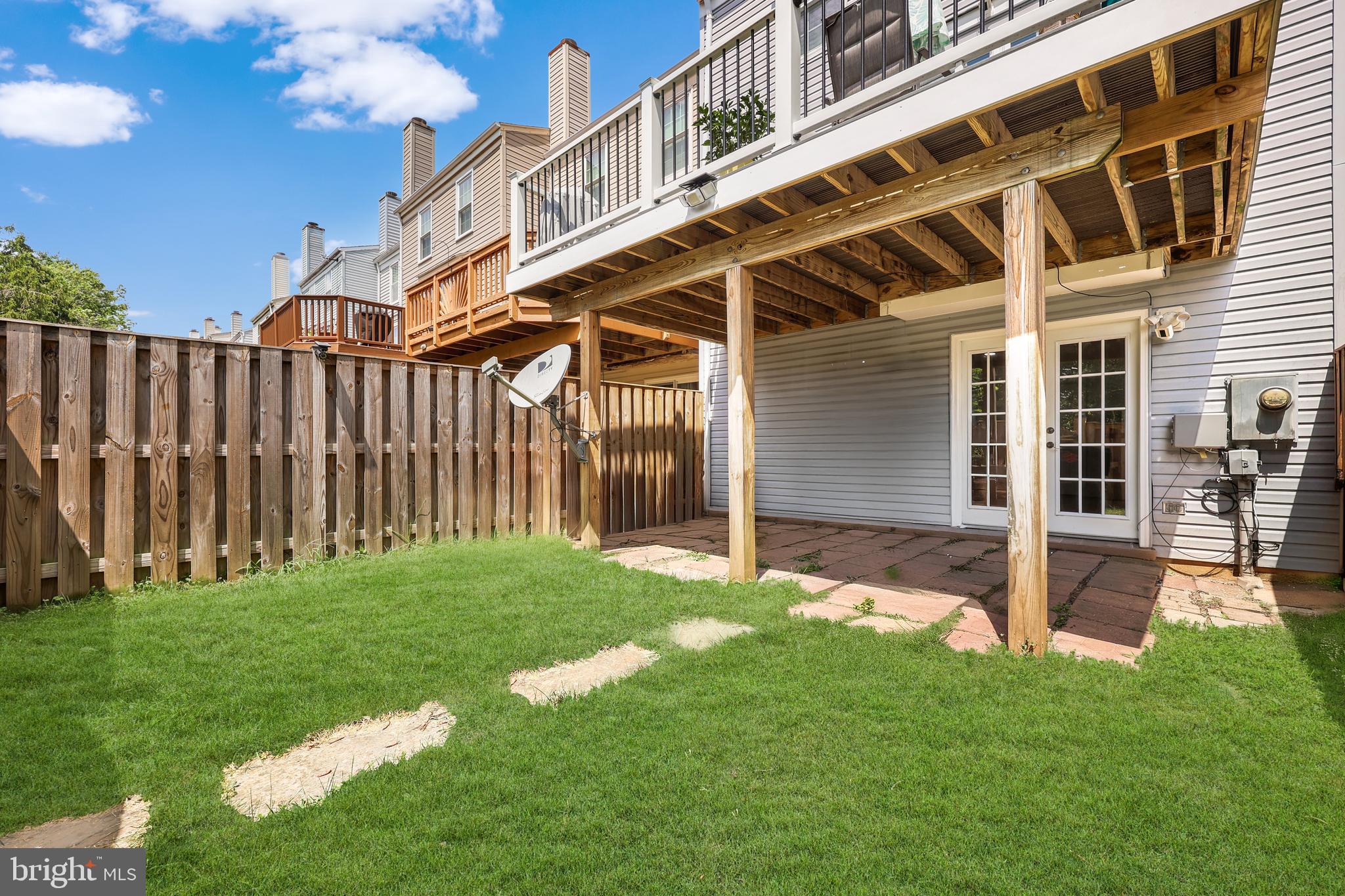 SINGLETONS GROVE - Residential