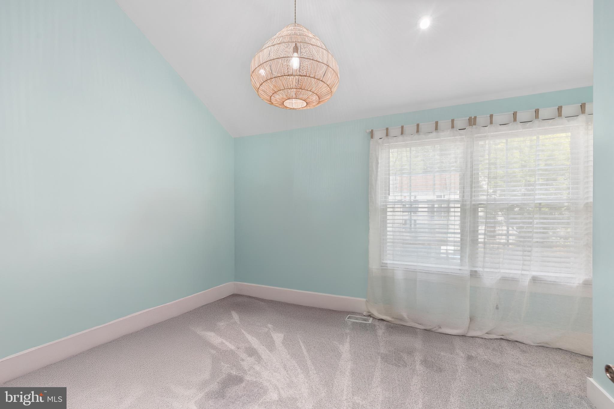 SINGLETONS GROVE - Residential