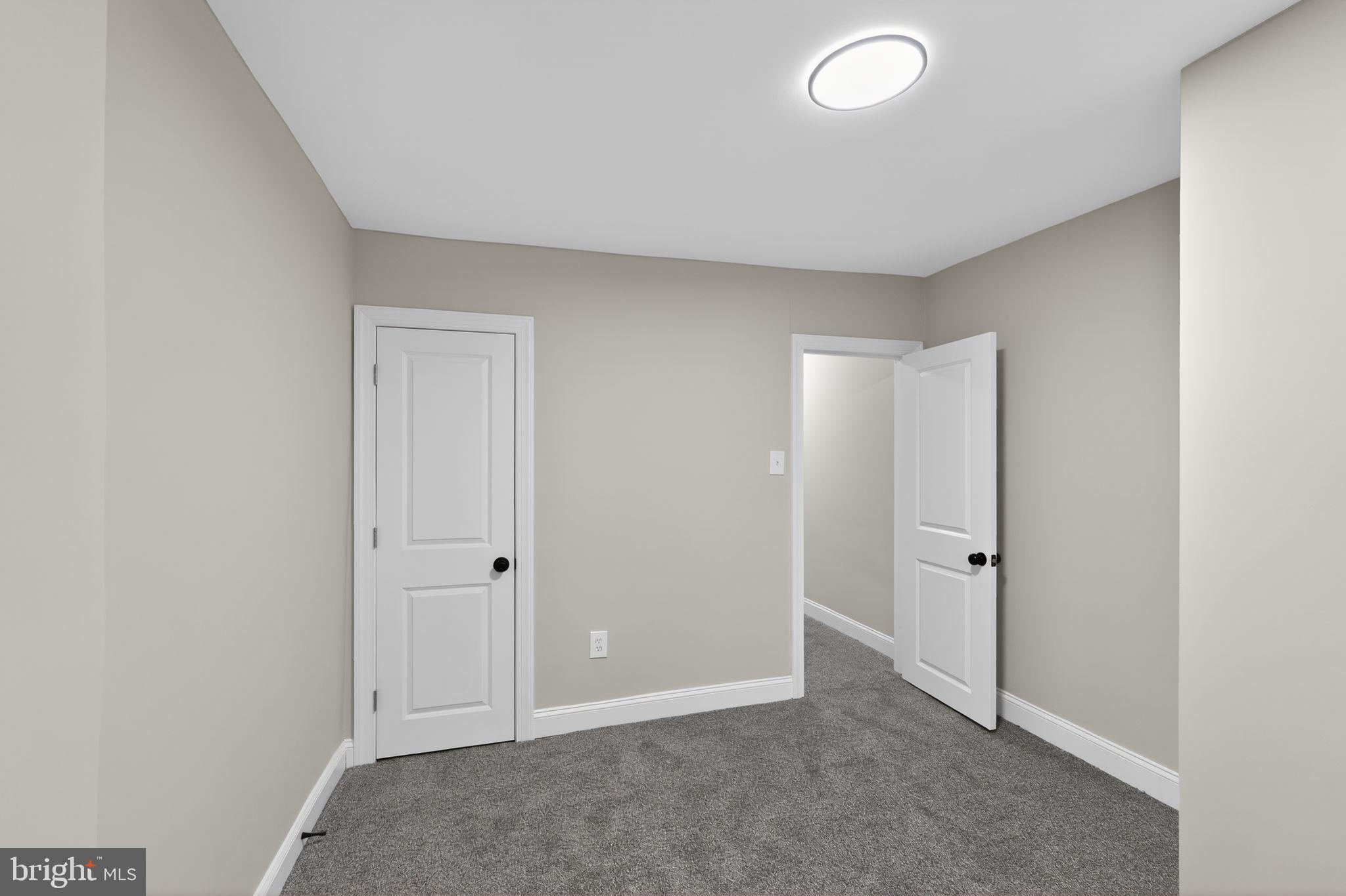 WEST OAK LANE - Residential