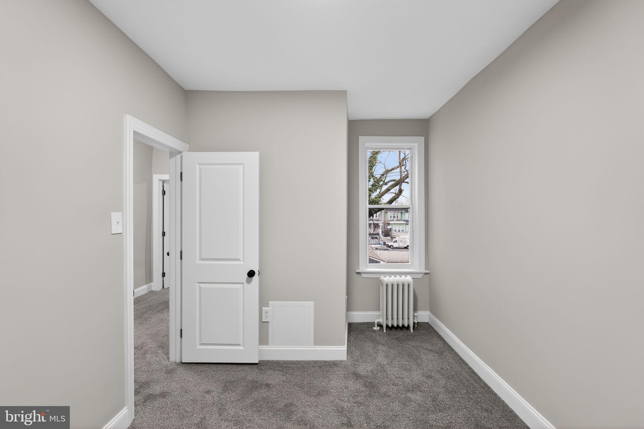 WEST OAK LANE - Residential