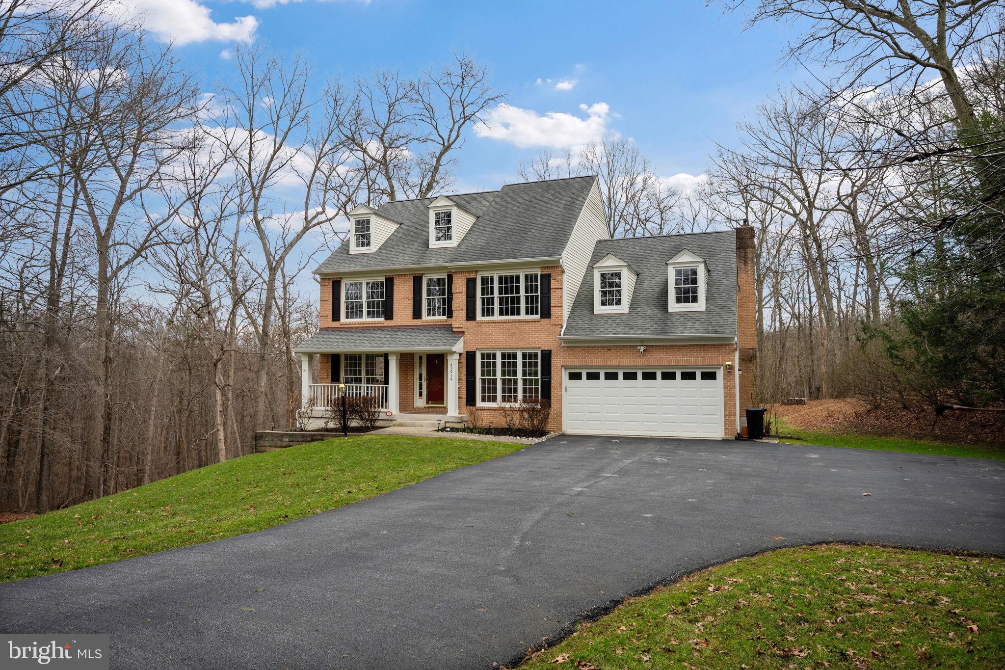 20019 HUNT PASS COURT