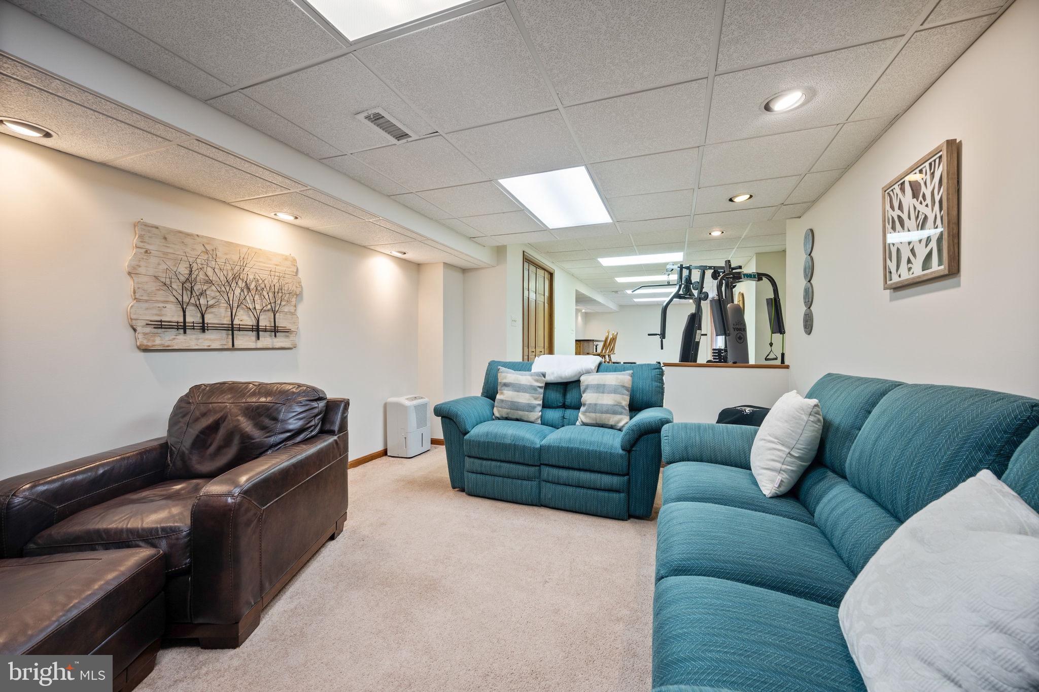 MIDDLETOWN RIDGE - Residential