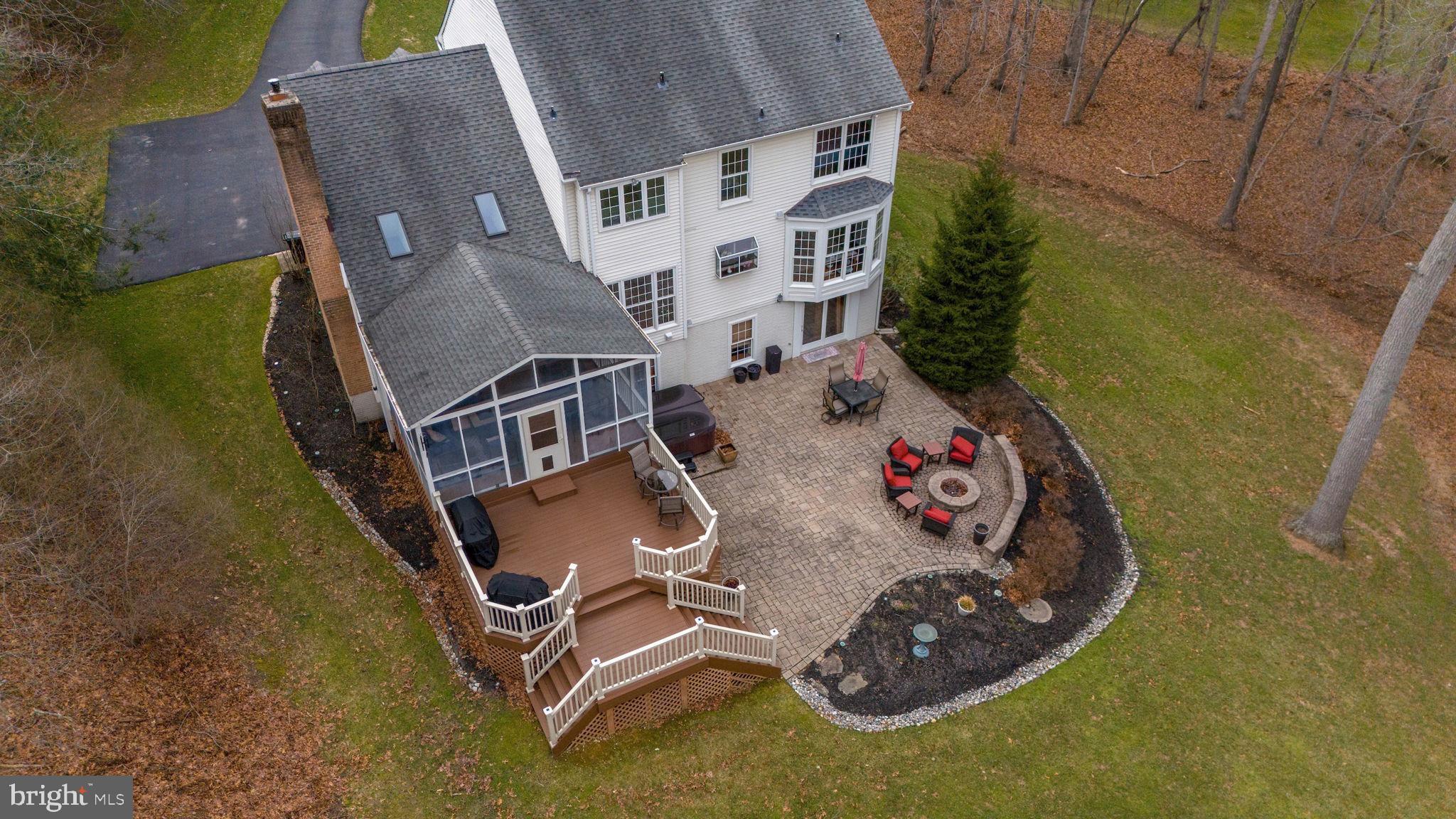 20019 HUNT PASS COURT