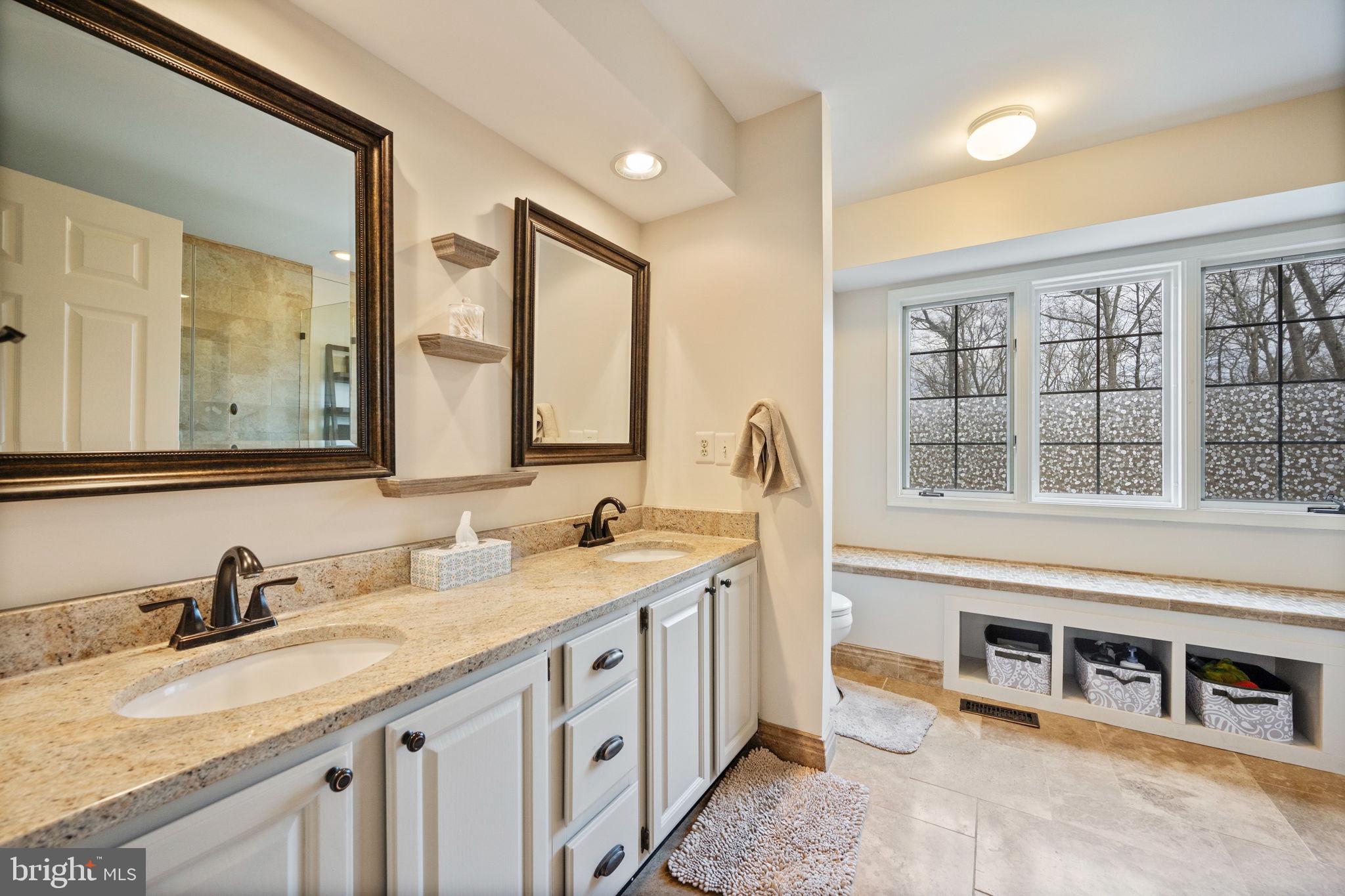 MIDDLETOWN RIDGE - Residential