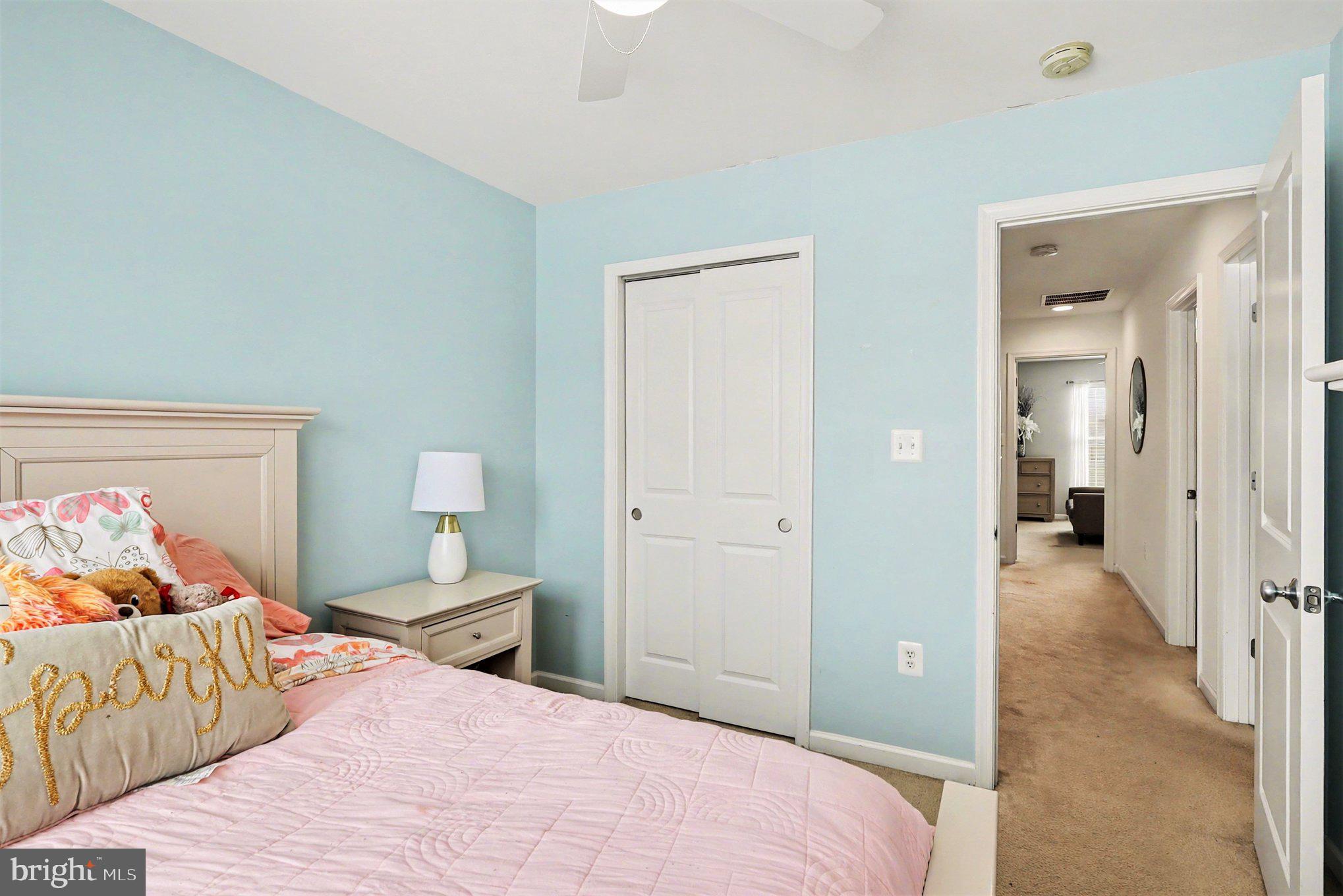 STRATSHIRE CROSSING - Residential