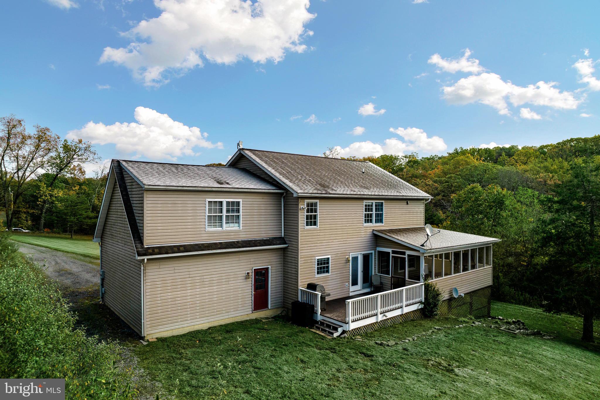 FAIRVIEW ESTATES - Residential