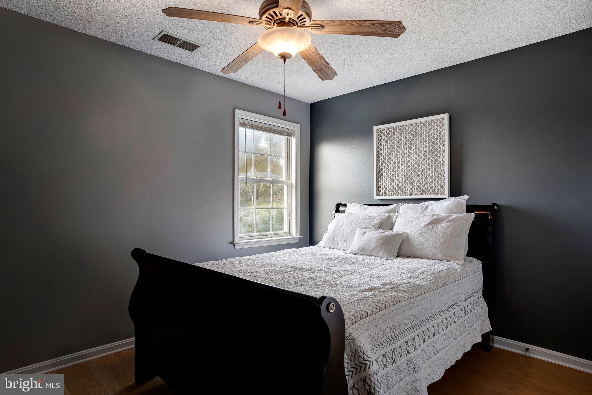 FAIRVIEW ESTATES - Residential