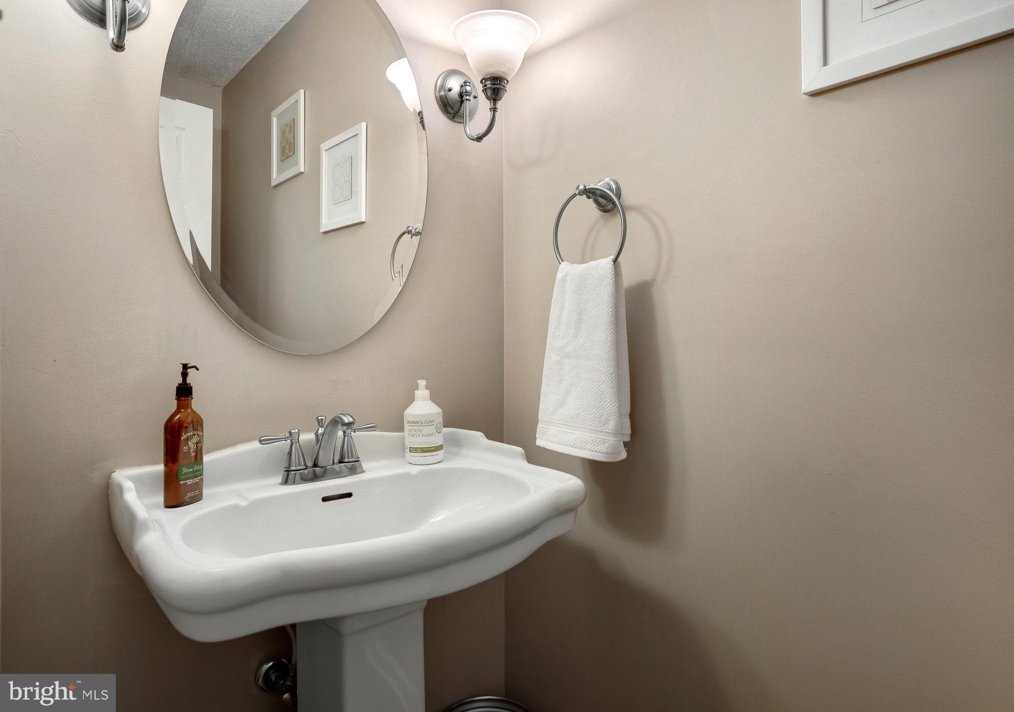 FAIRVIEW ESTATES - Residential