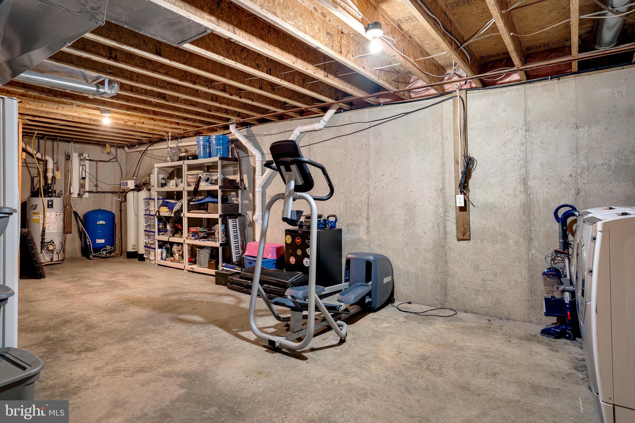 FAIRVIEW ESTATES - Residential