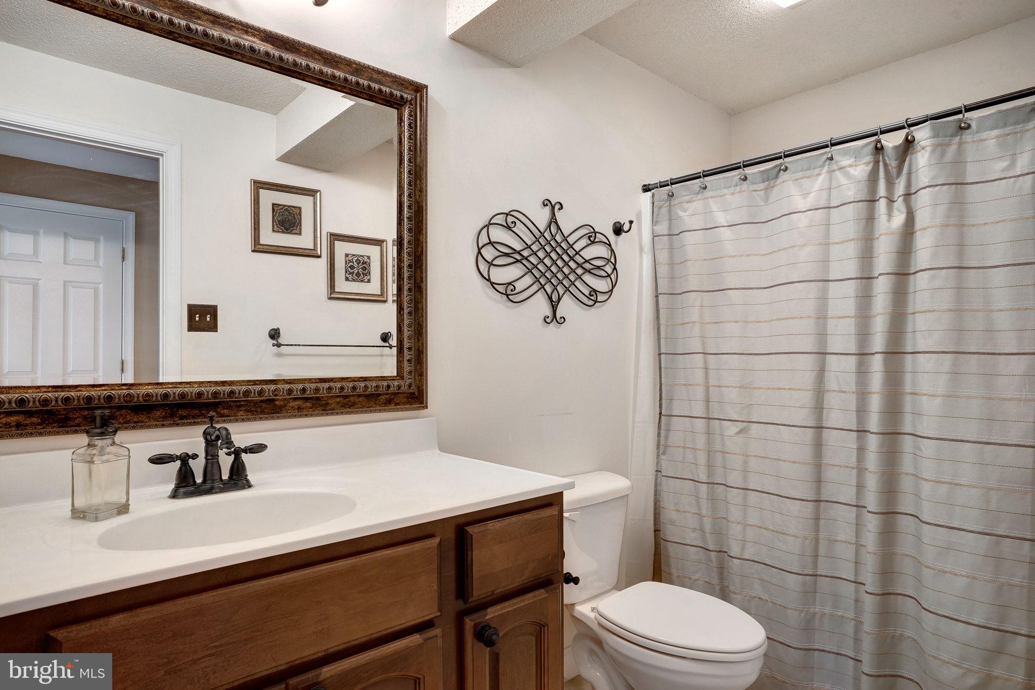 FAIRVIEW ESTATES - Residential