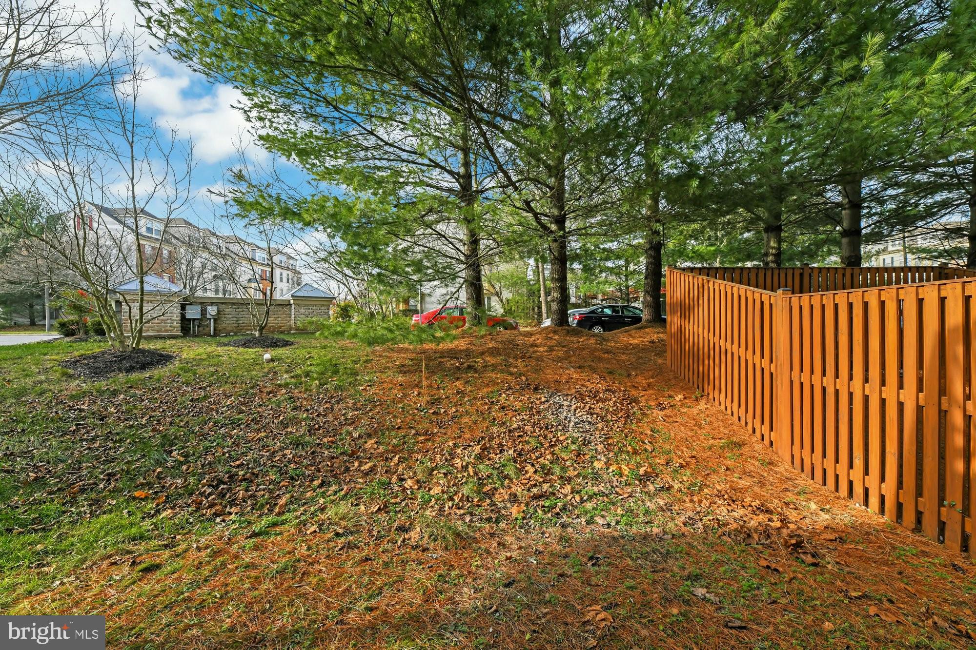 CROSSWELL FARMS - Residential