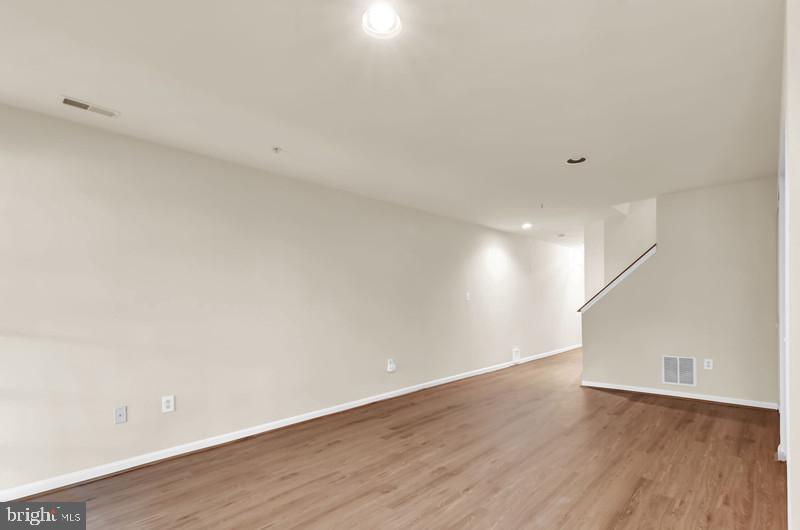 CROSSWELL FARMS - Residential