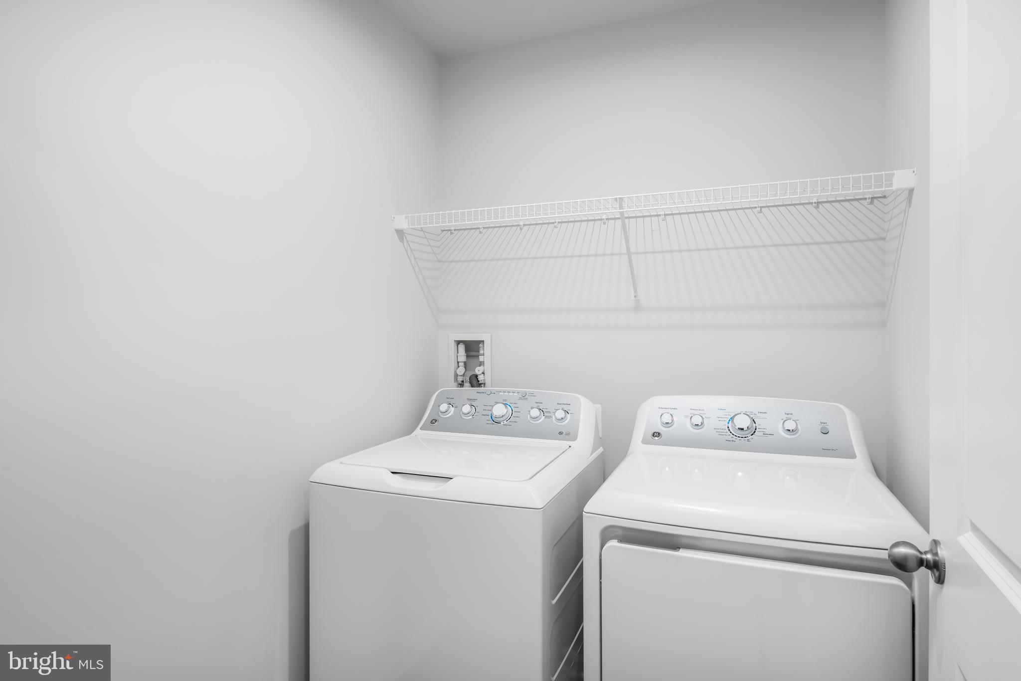 CARDINAL POINTE - Residential