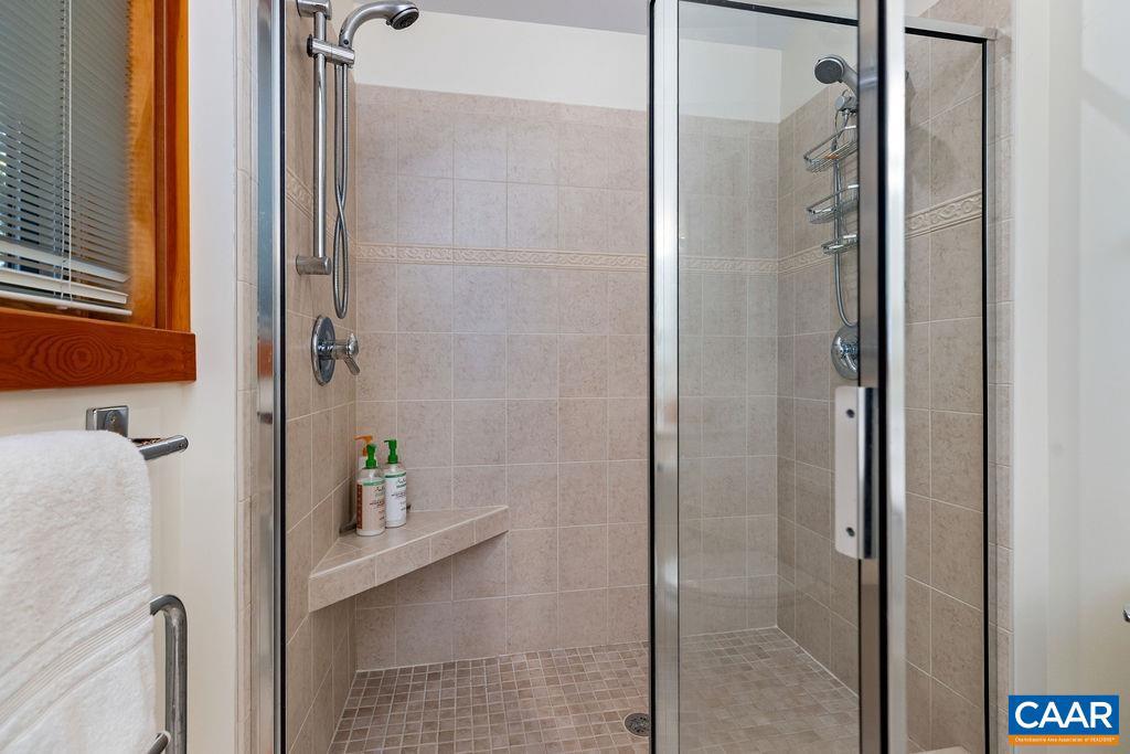 WINTERGREEN RESORT - Residential