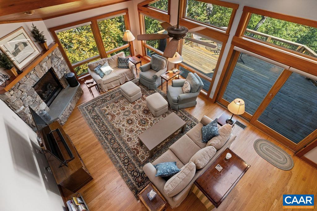 WINTERGREEN RESORT - Residential