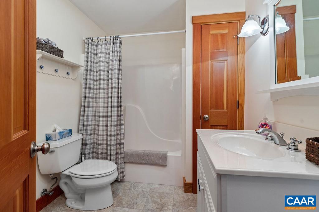 WINTERGREEN RESORT - Residential