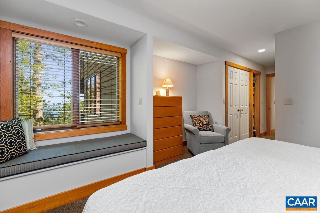 WINTERGREEN RESORT - Residential