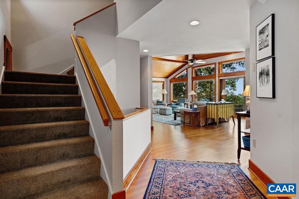 WINTERGREEN RESORT - Residential