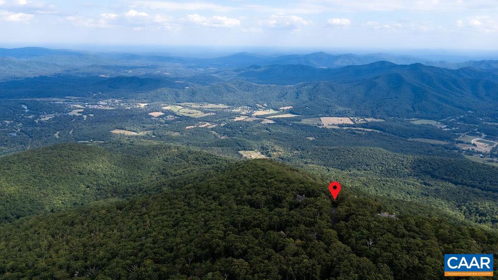 WINTERGREEN RESORT - Residential