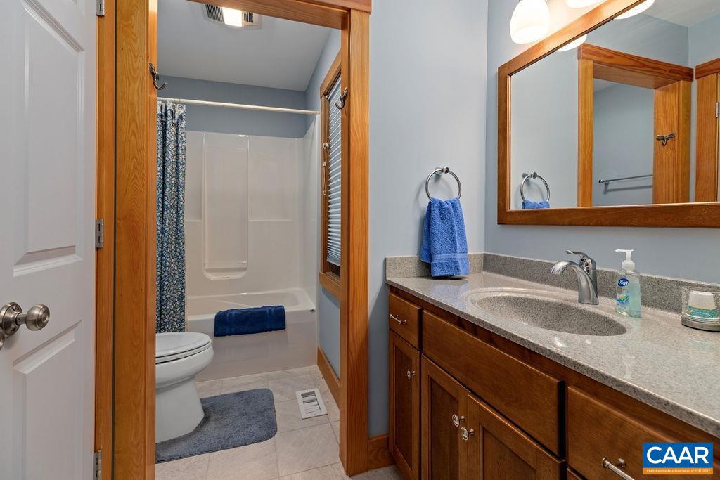 WINTERGREEN RESORT - Residential