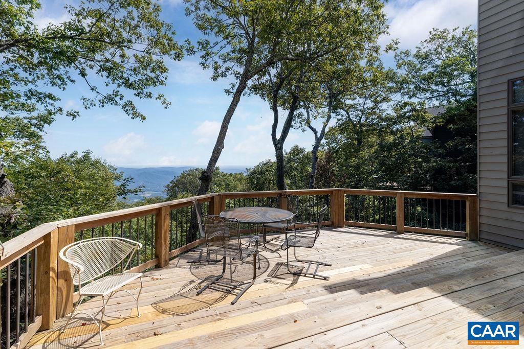 WINTERGREEN RESORT - Residential