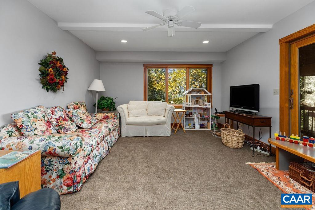 WINTERGREEN RESORT - Residential