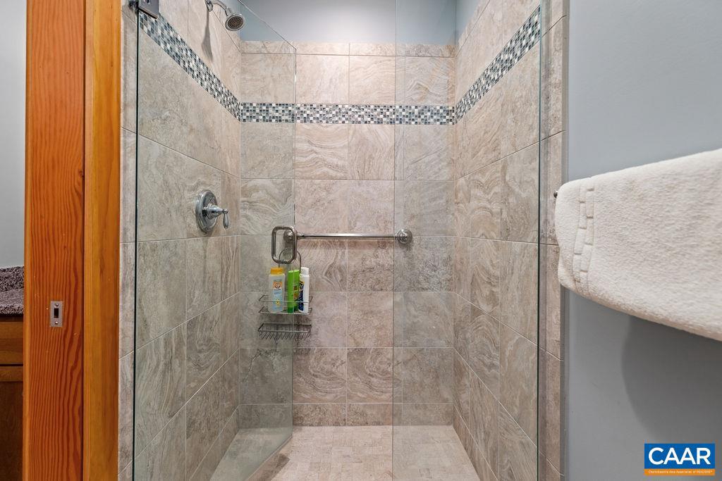 WINTERGREEN RESORT - Residential