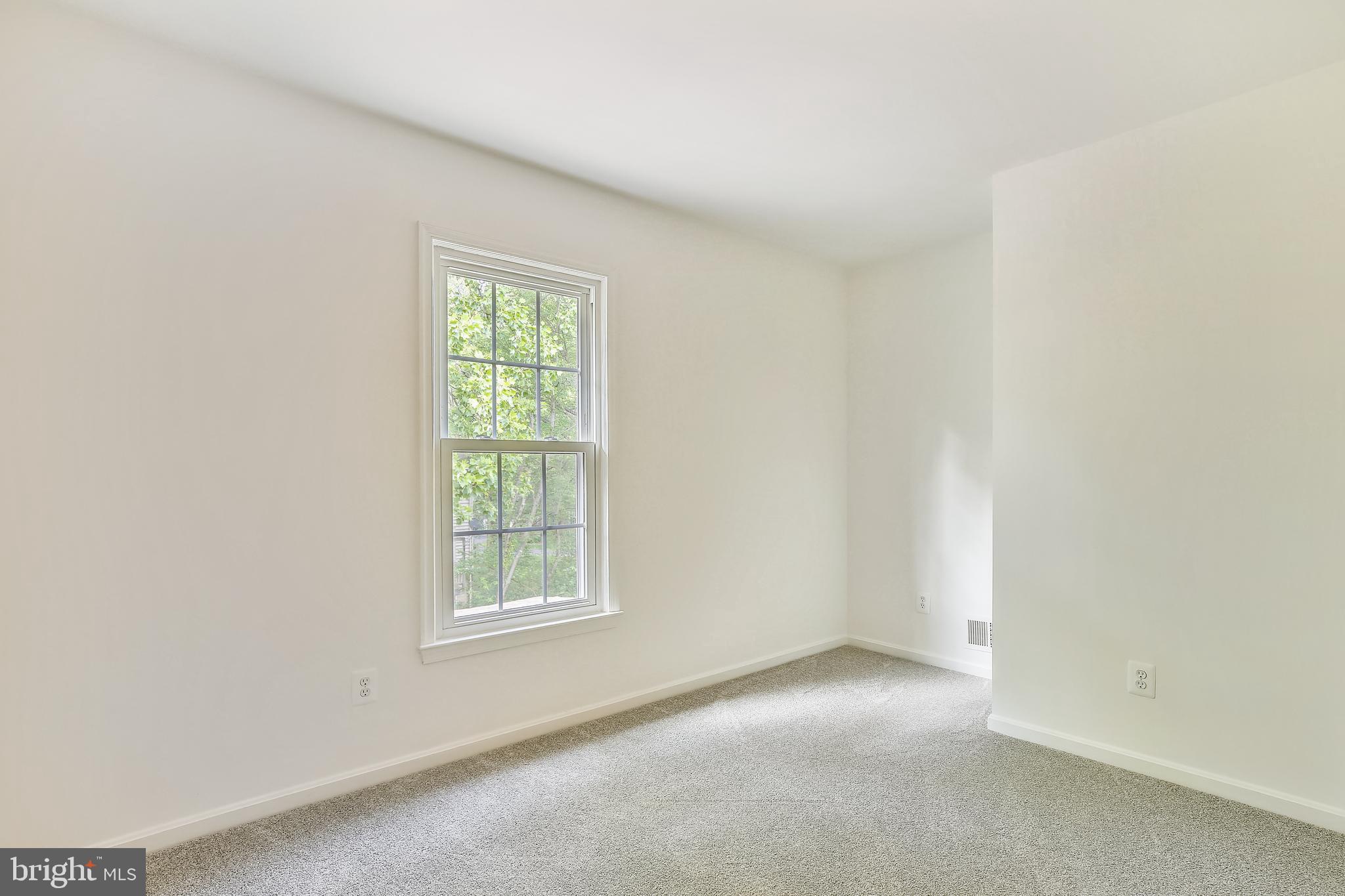 SIGNAL HILL - Residential