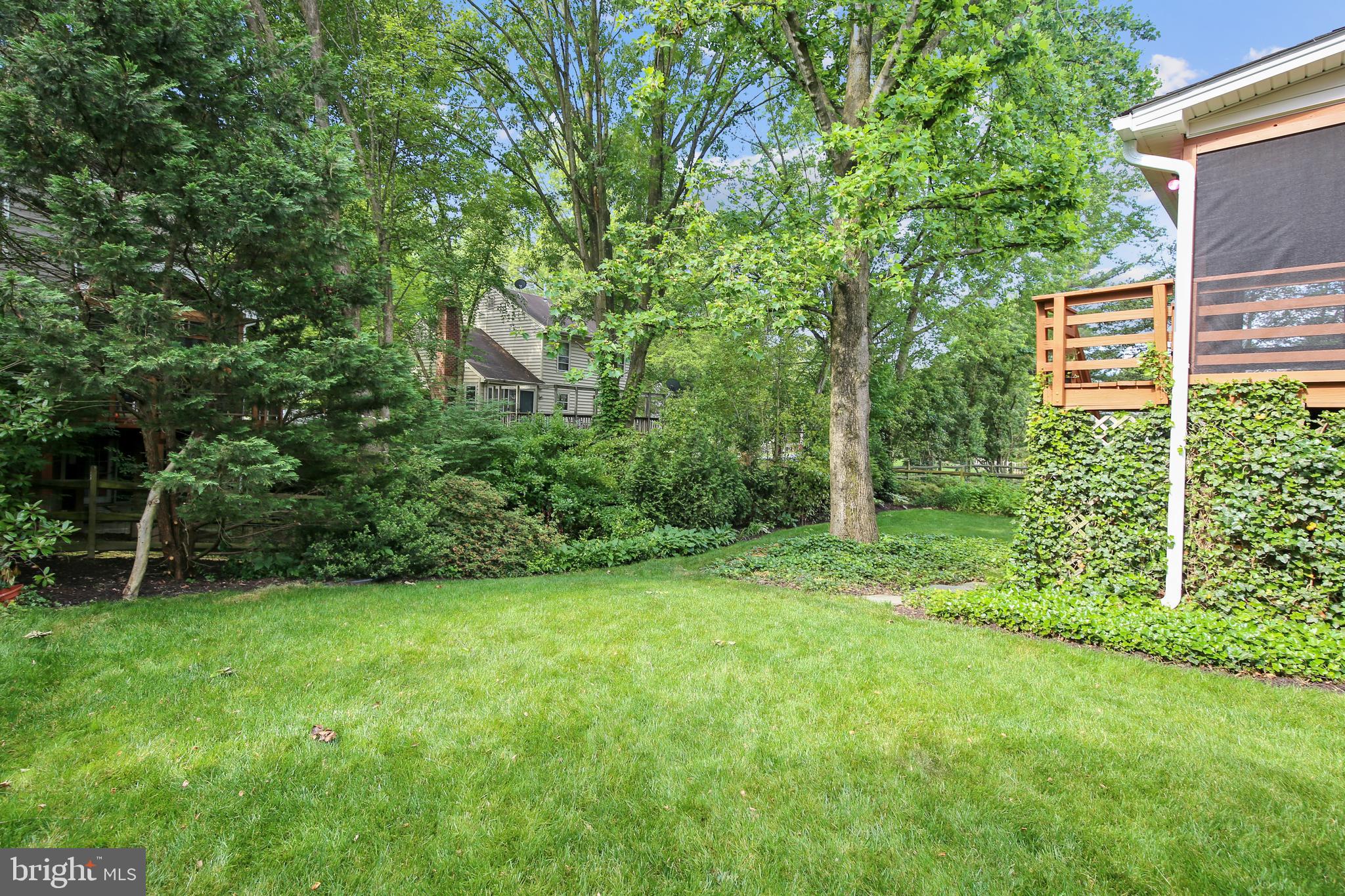 SIGNAL HILL - Residential