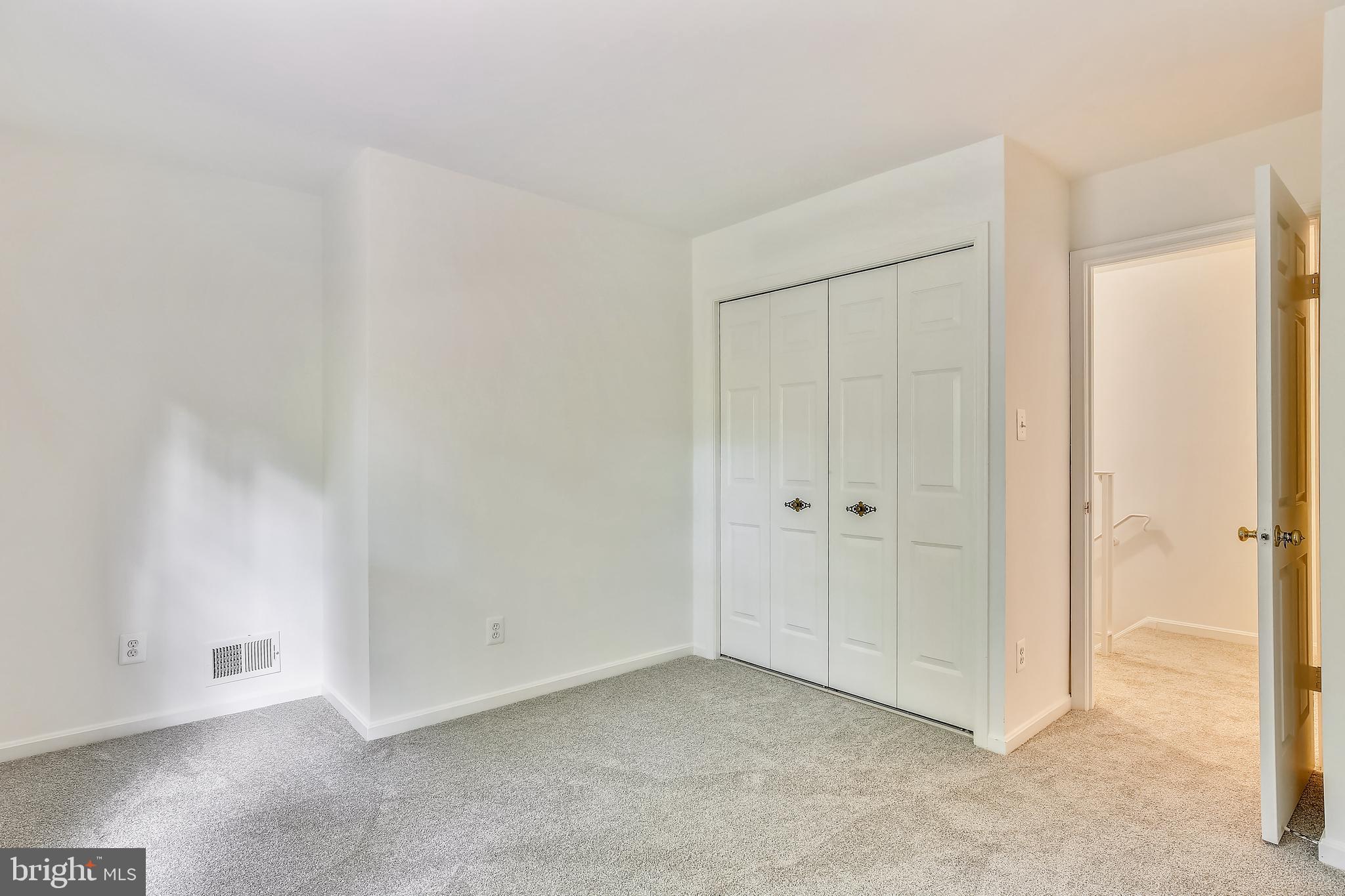 SIGNAL HILL - Residential