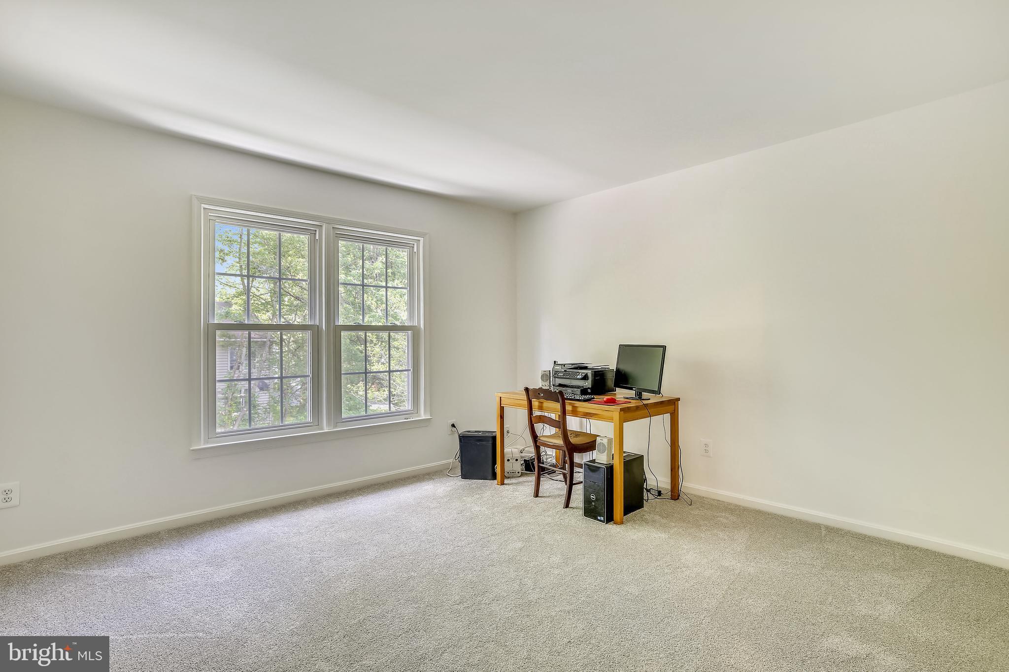 SIGNAL HILL - Residential