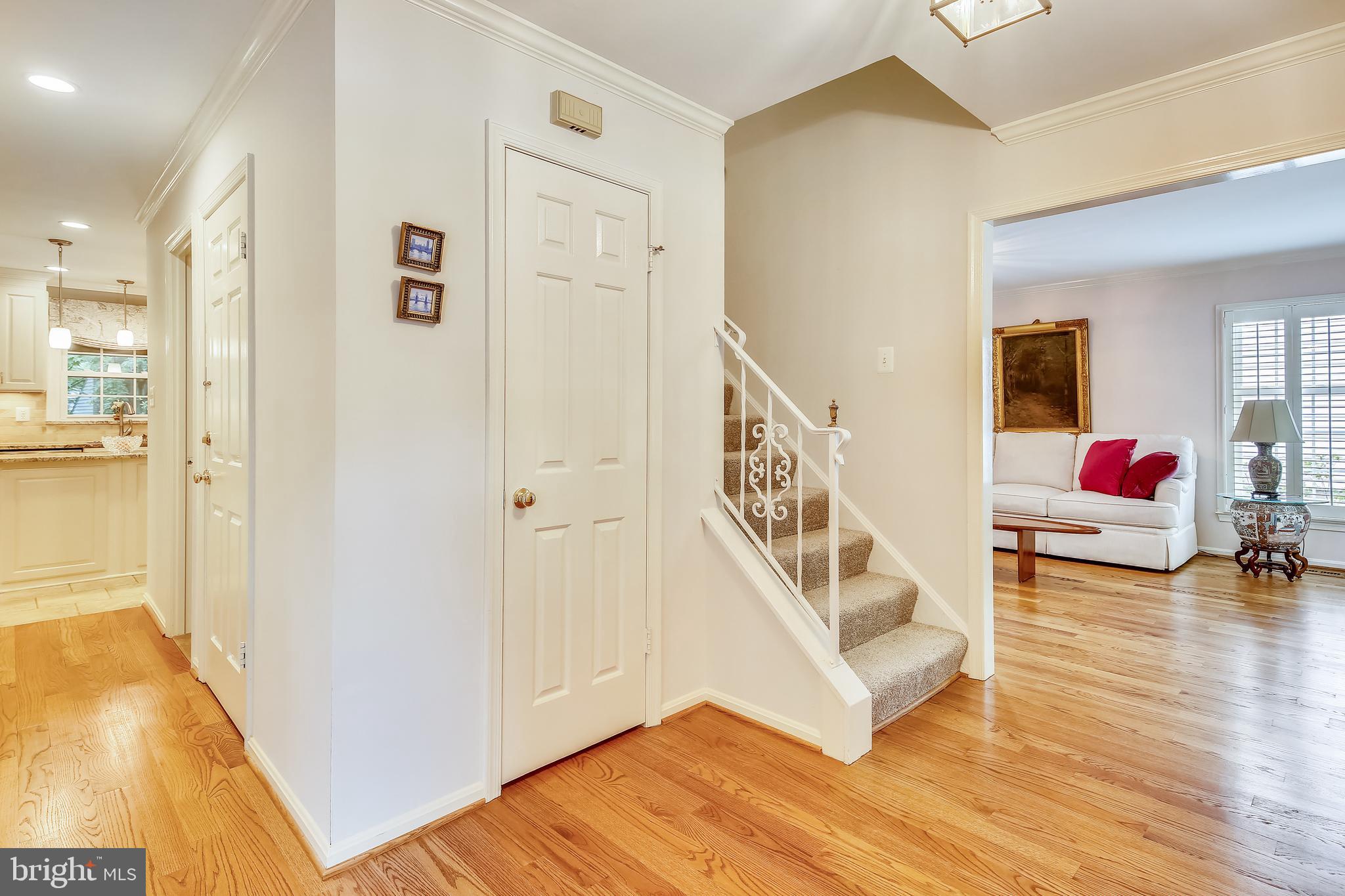 SIGNAL HILL - Residential