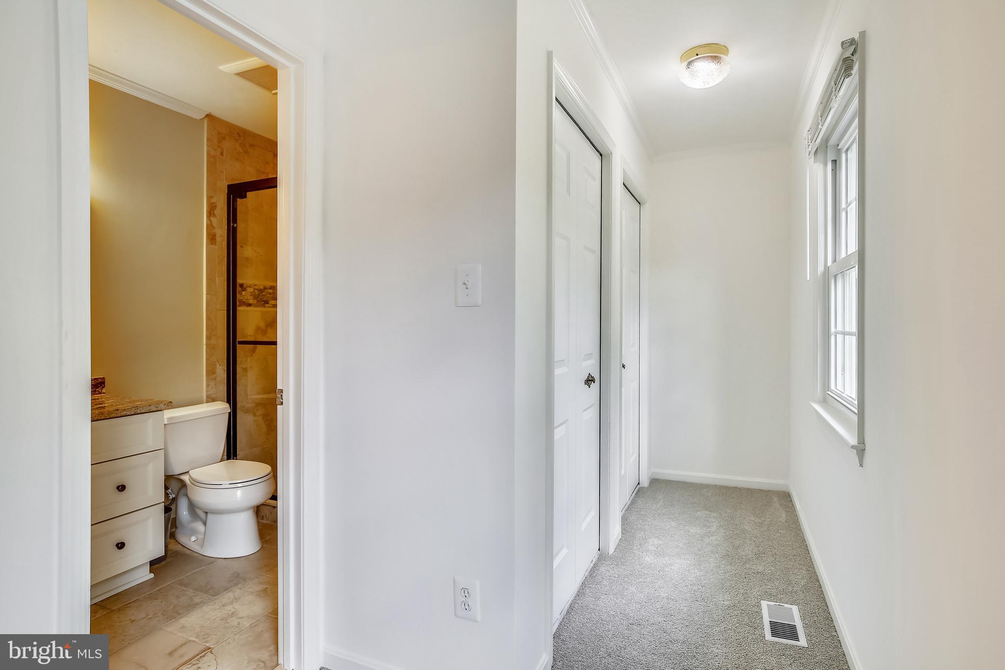 SIGNAL HILL - Residential