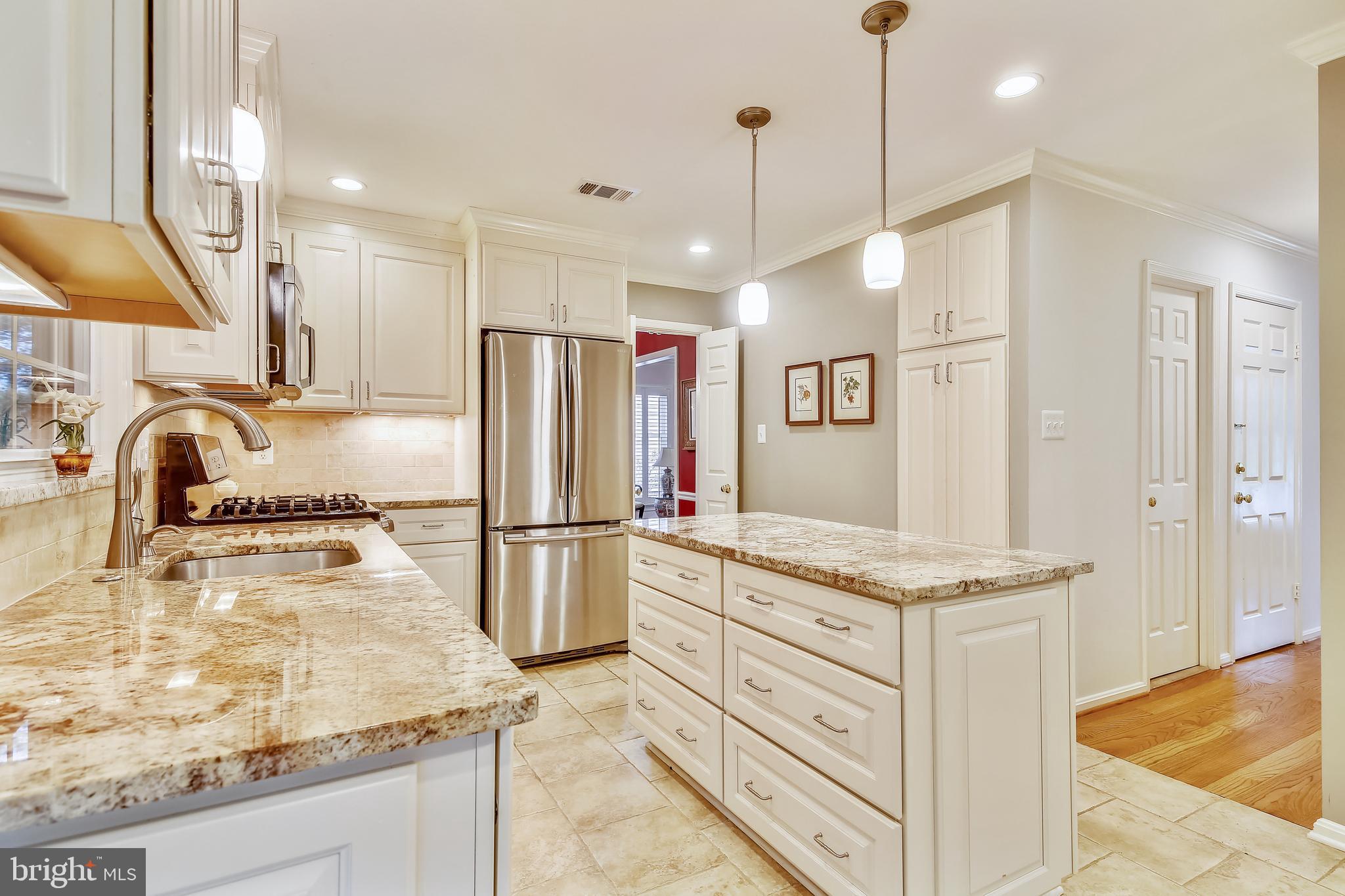 SIGNAL HILL - Residential