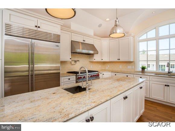 NORTH SHORES - Residential