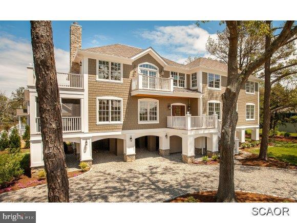 NORTH SHORES - Residential