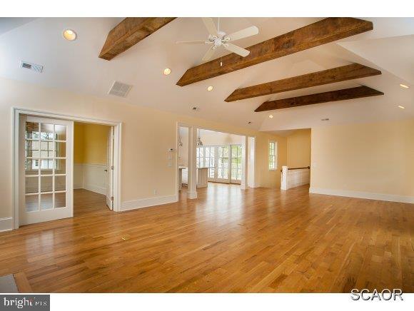 NORTH SHORES - Residential