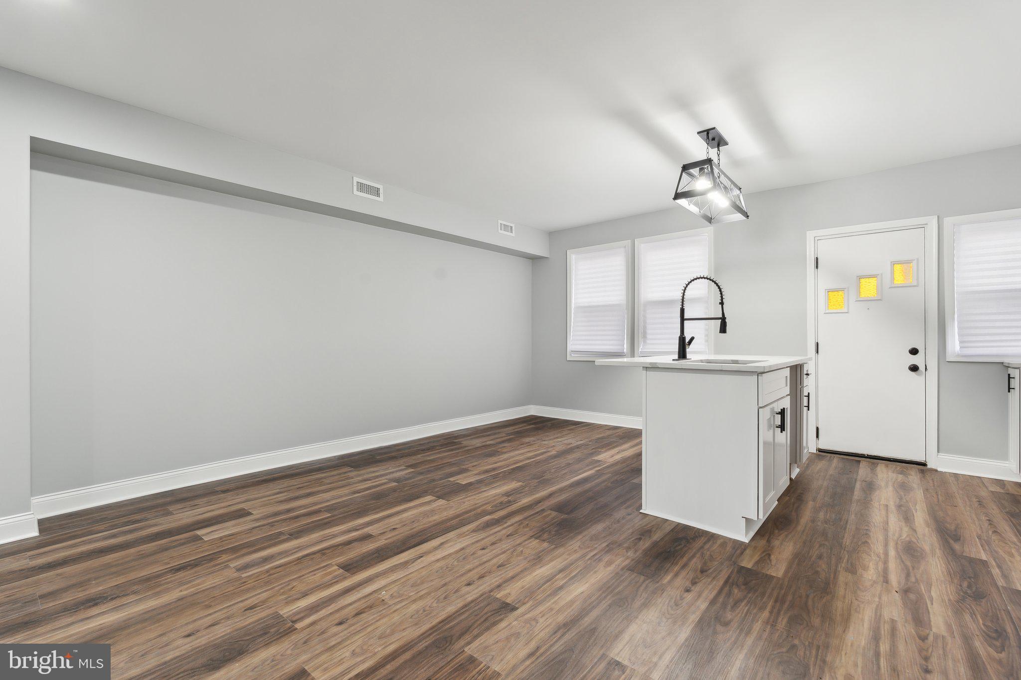 PEN LUCY - Residential
