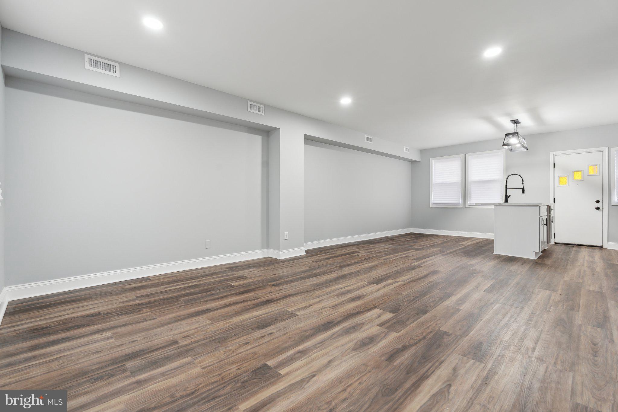 PEN LUCY - Residential