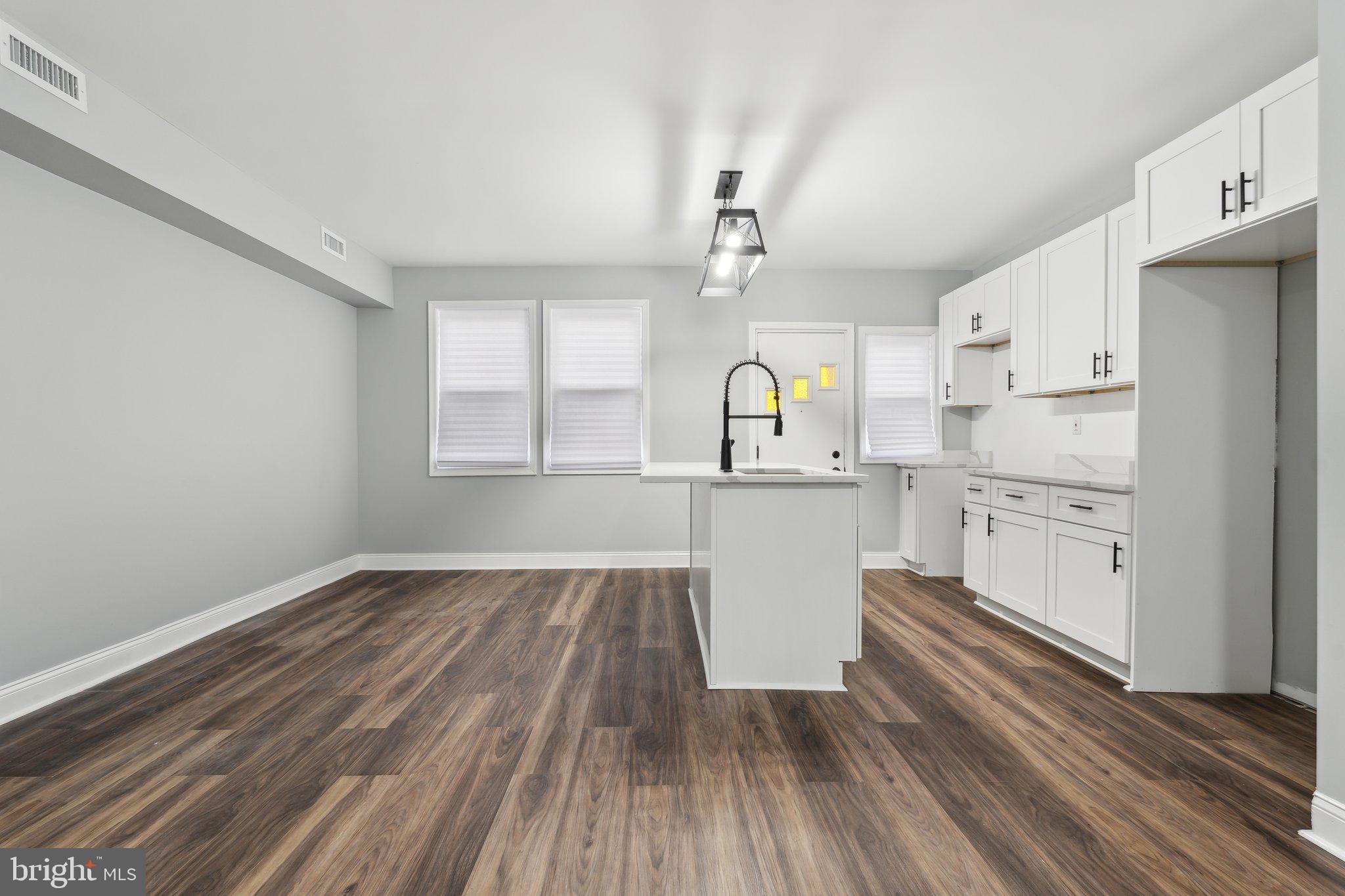 PEN LUCY - Residential