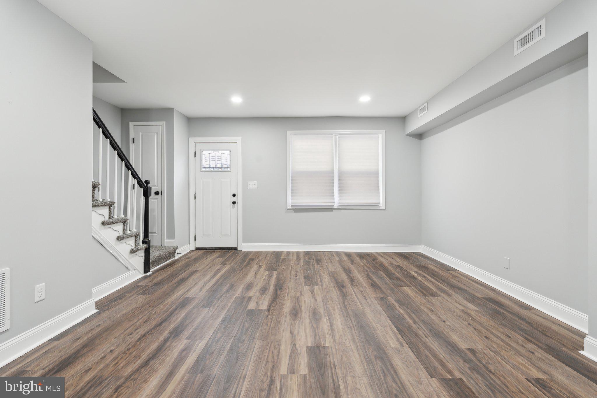 PEN LUCY - Residential