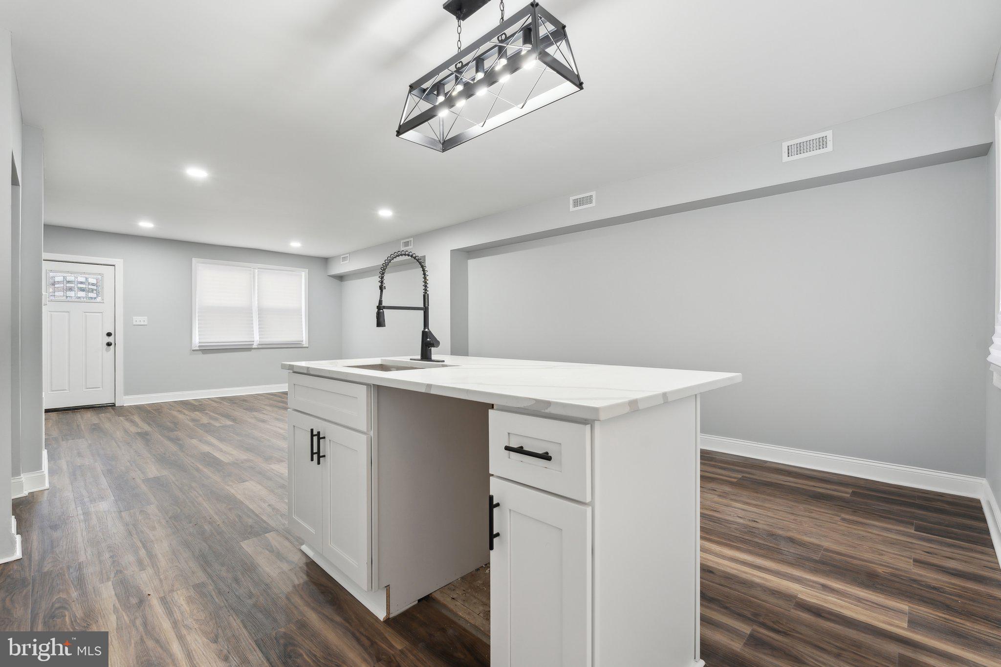PEN LUCY - Residential