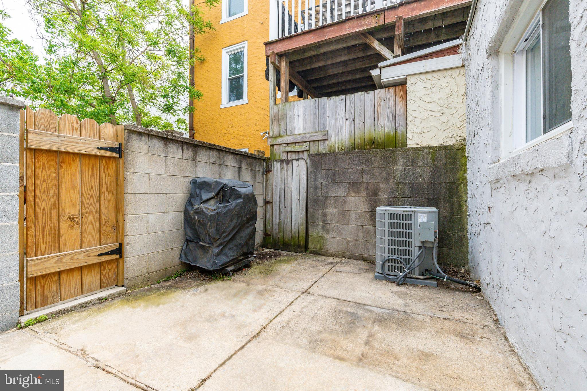 PASSYUNK SQUARE - Residential