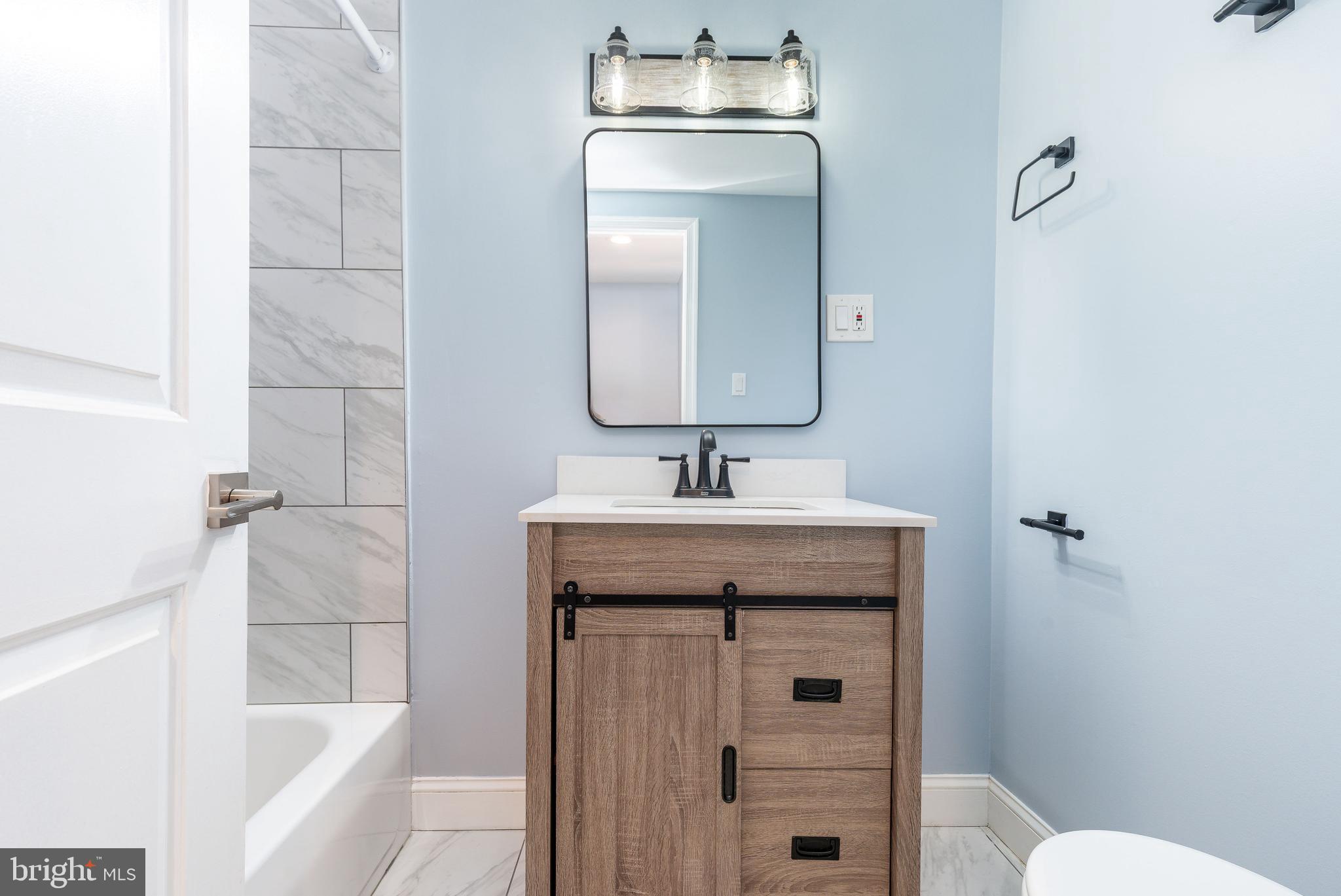 PASSYUNK SQUARE - Residential