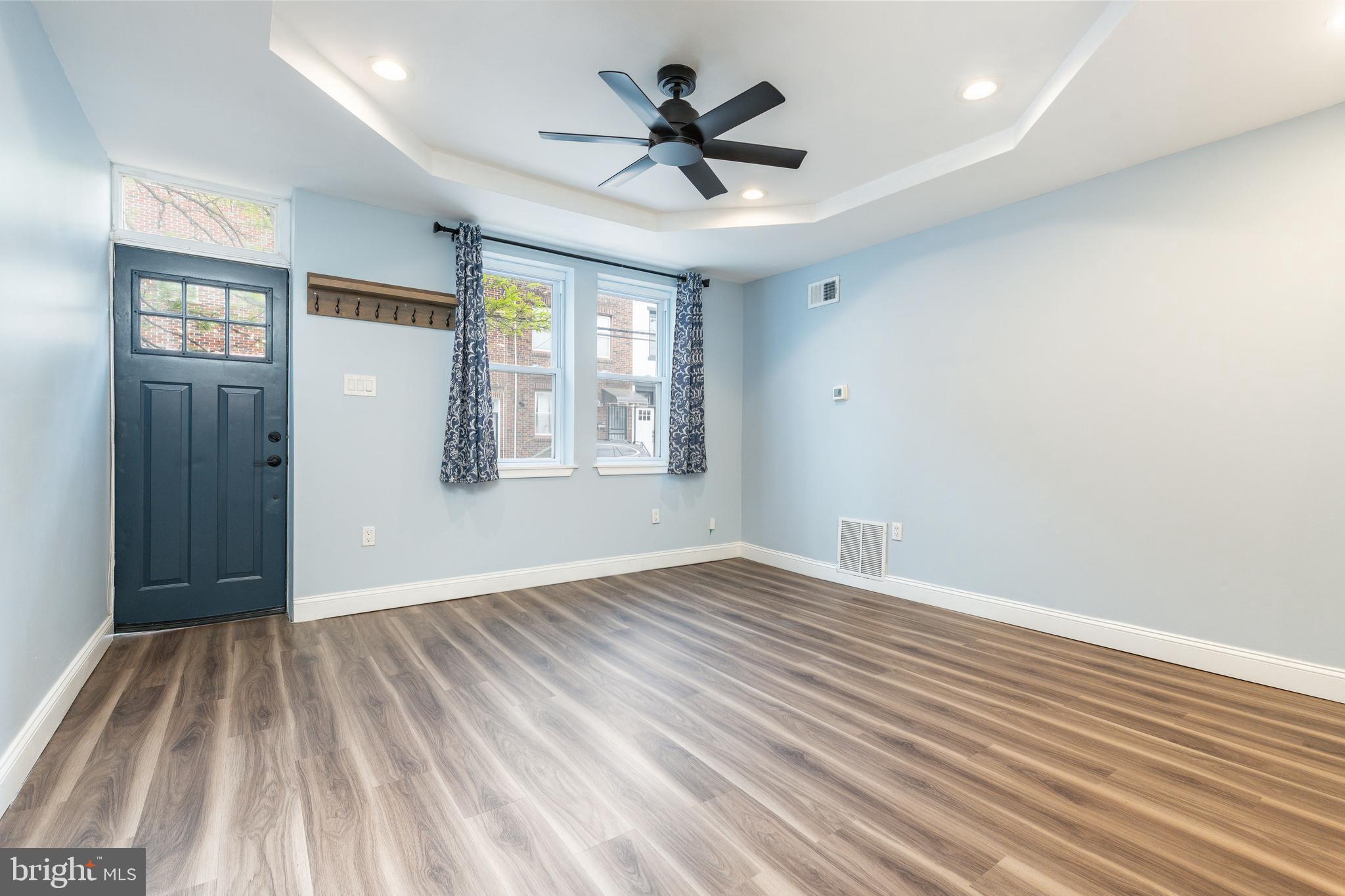 PASSYUNK SQUARE - Residential