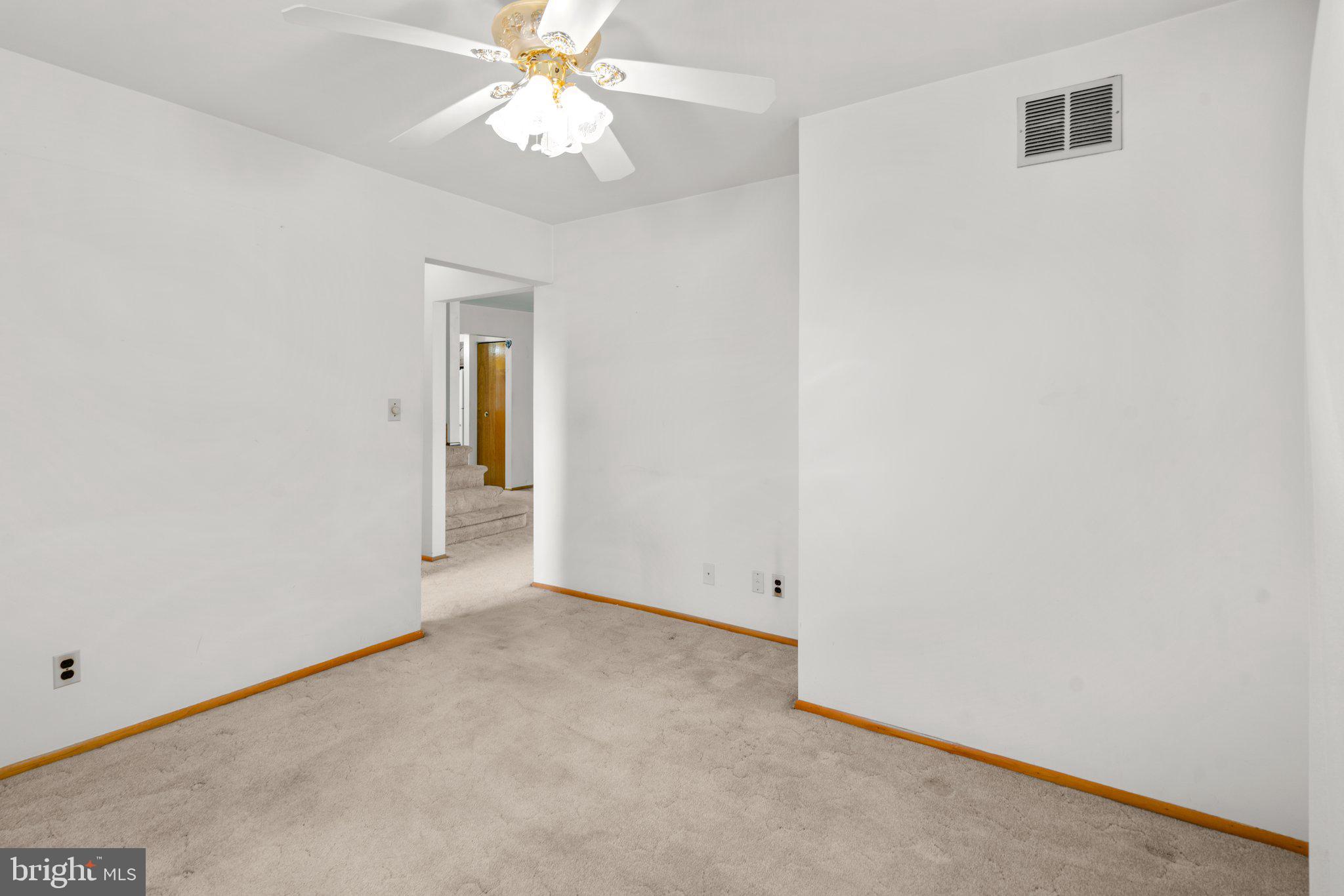 ROLAND TERRACE - Residential