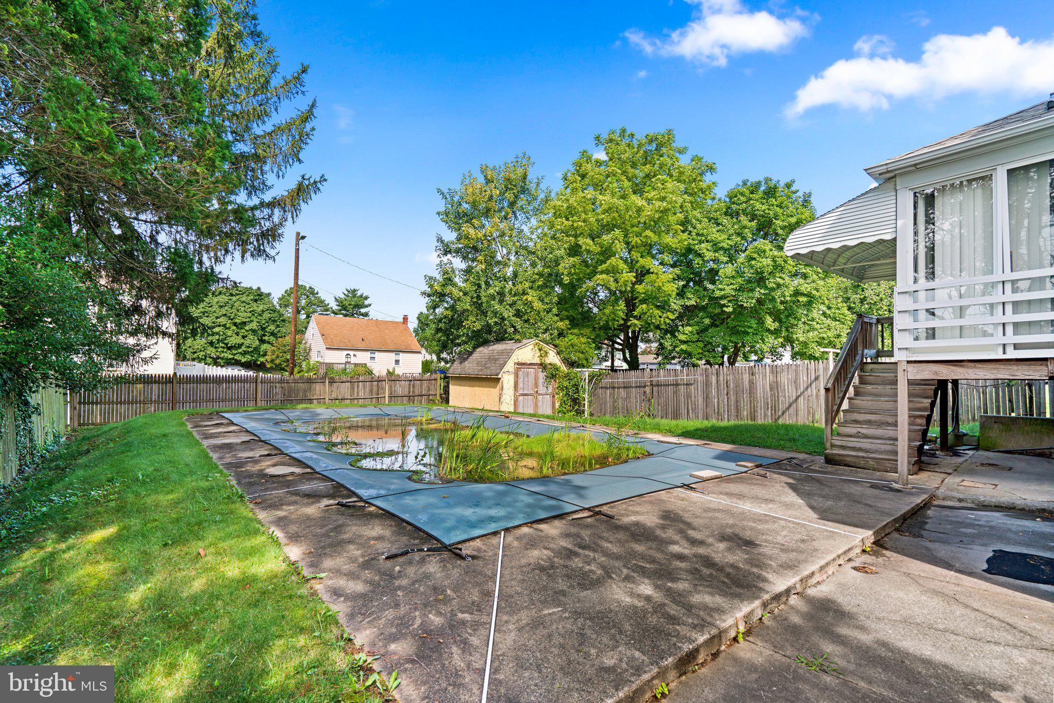 ROLAND TERRACE - Residential