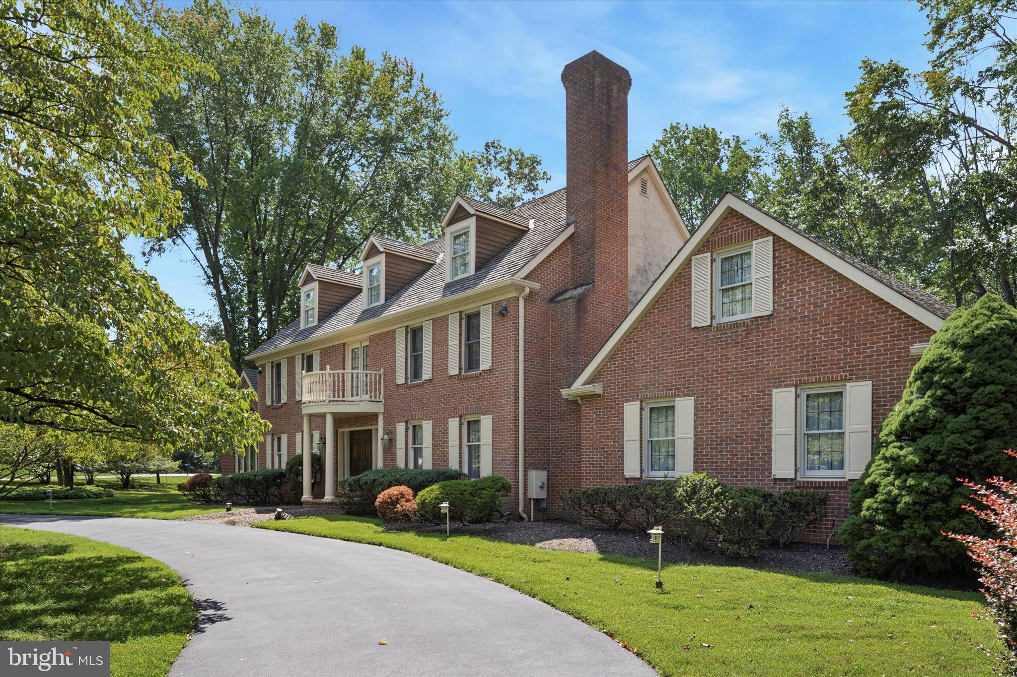 SPRINGTON POINTE - Residential